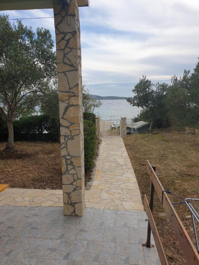 Secluded Fisherman'S Cottage Cove Zuborovica, Pasman - 321 Mrljane Exterior foto